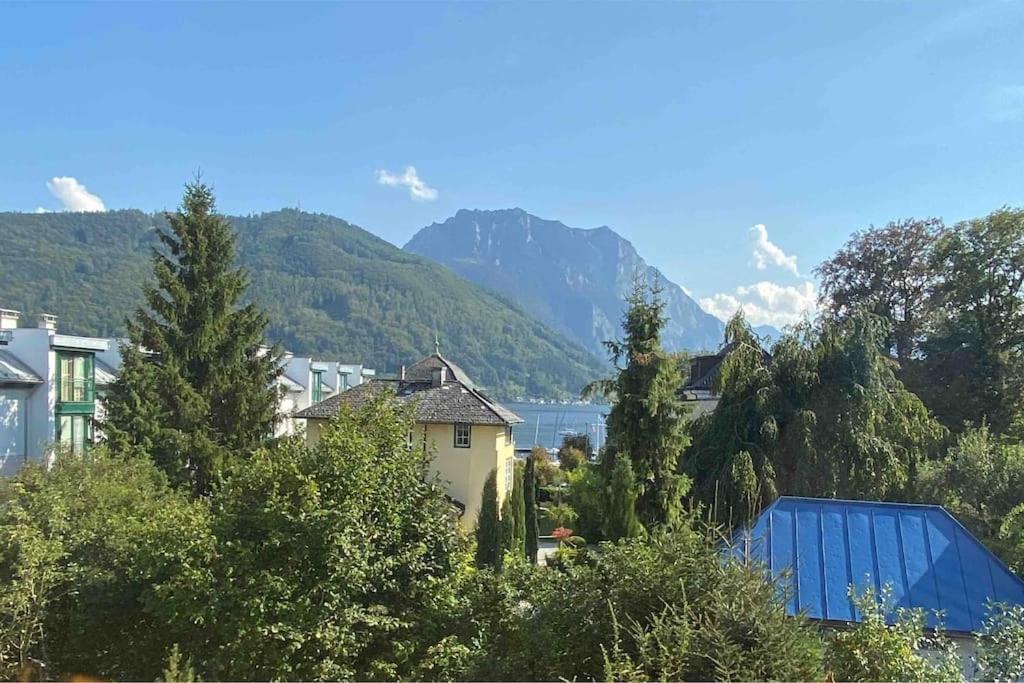 Zentrale Wohnung Gmunden Alte Baeckerei Exterior foto