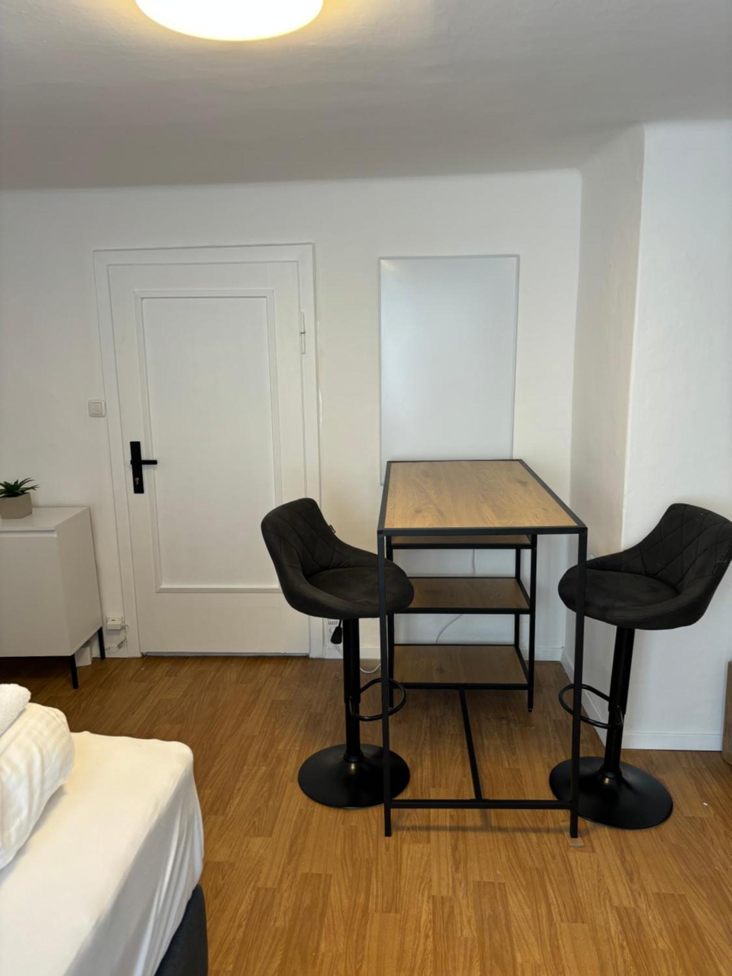 Zentrale Wohnung Gmunden Alte Baeckerei Exterior foto