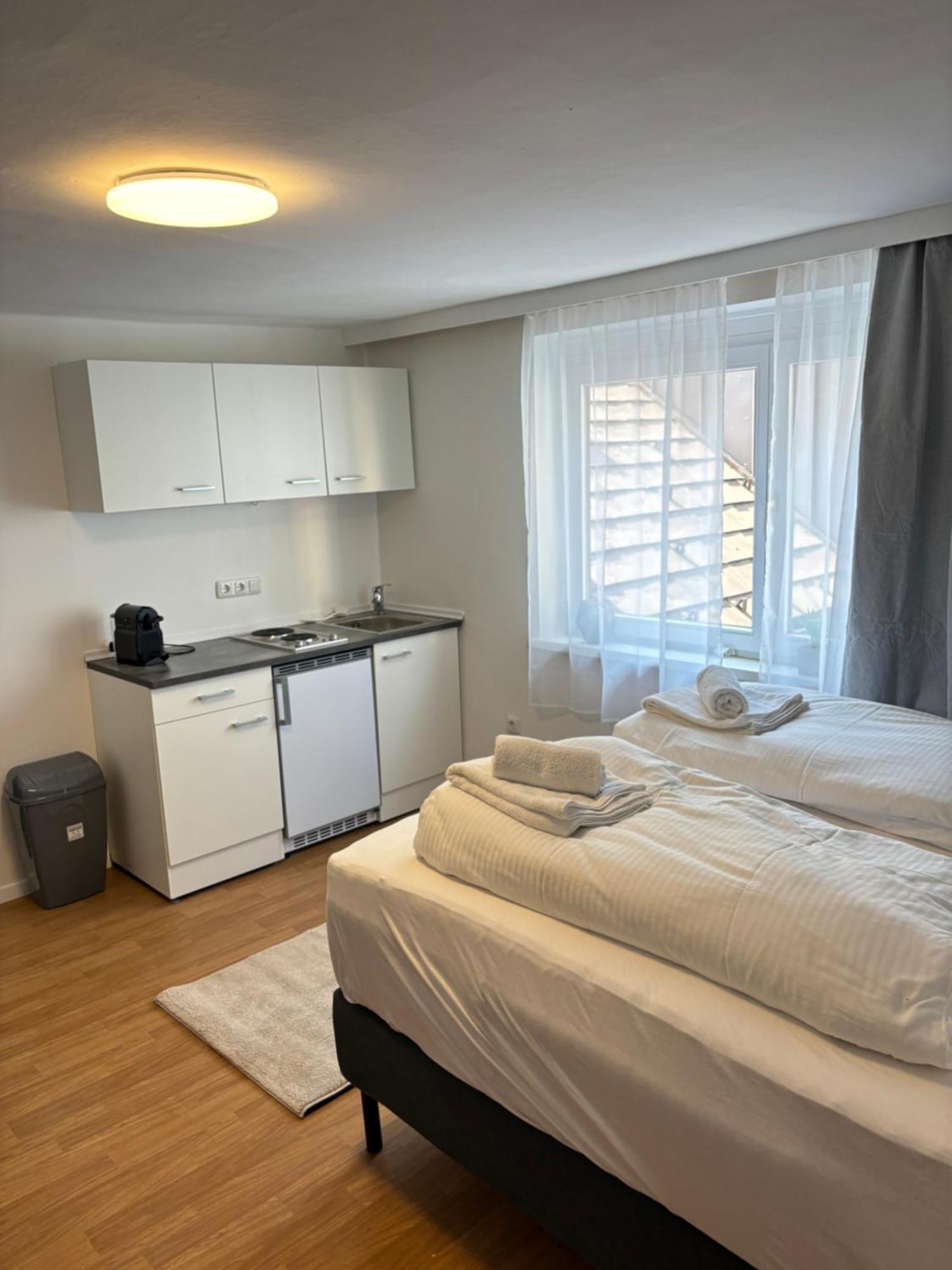 Zentrale Wohnung Gmunden Alte Baeckerei Exterior foto